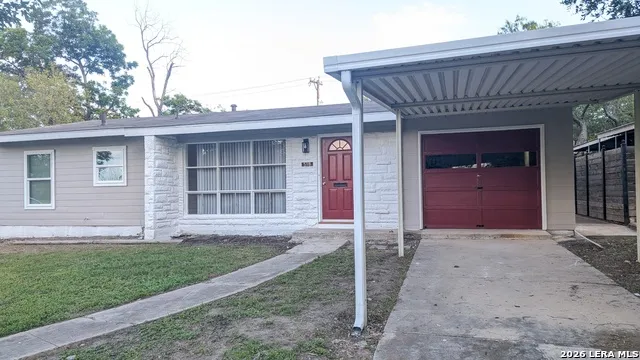518 Craigmont San Antonio, TX 78213