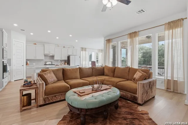 339 Sugarcane New Braunfels, TX 78132