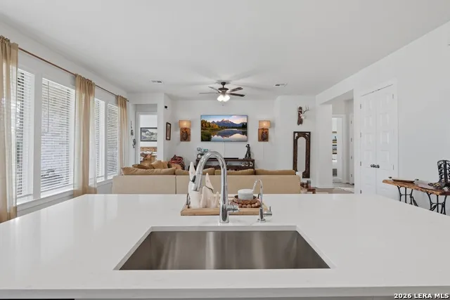 339 Sugarcane New Braunfels, TX 78132