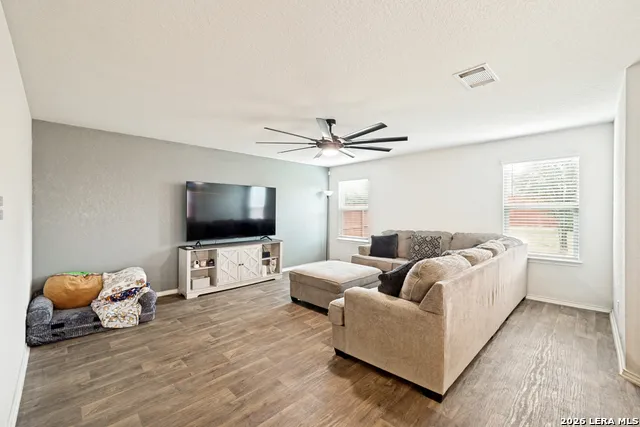 11903 HONDO CRK San Antonio, TX 78245