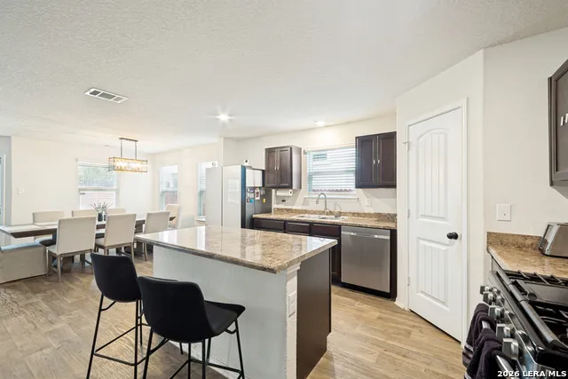 11903 HONDO CRK San Antonio, TX 78245
