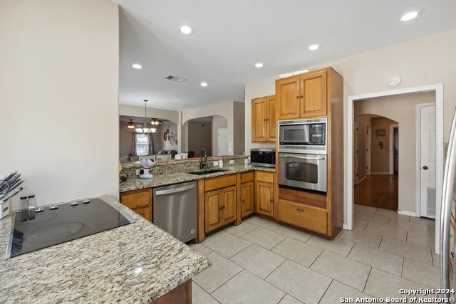 166 DESERT POPPY Bandera, TX 78003