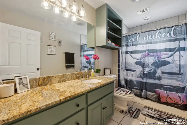 166 DESERT POPPY Bandera, TX 78003