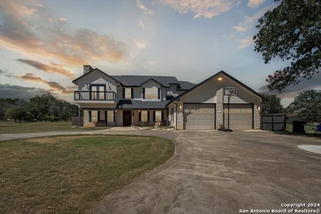 166 DESERT POPPY Bandera, TX 78003