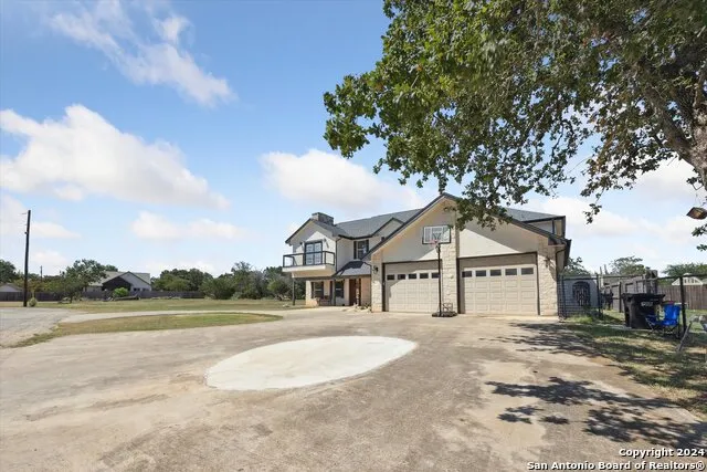 166 DESERT POPPY Bandera, TX 78003