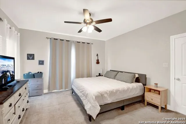 1301 Avenue H Hondo, TX 78861