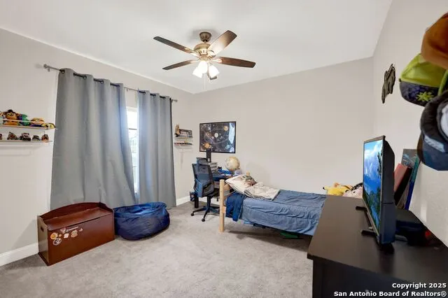 1301 Avenue H Hondo, TX 78861