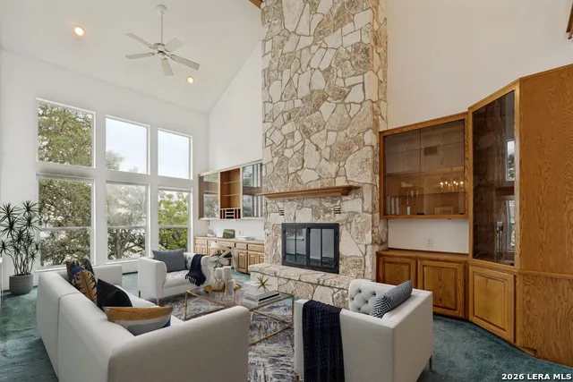 1924 Stagecoach Canyon Lake, TX 78133