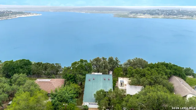 1924 Stagecoach Canyon Lake, TX 78133
