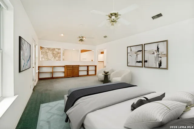 1924 Stagecoach Canyon Lake, TX 78133