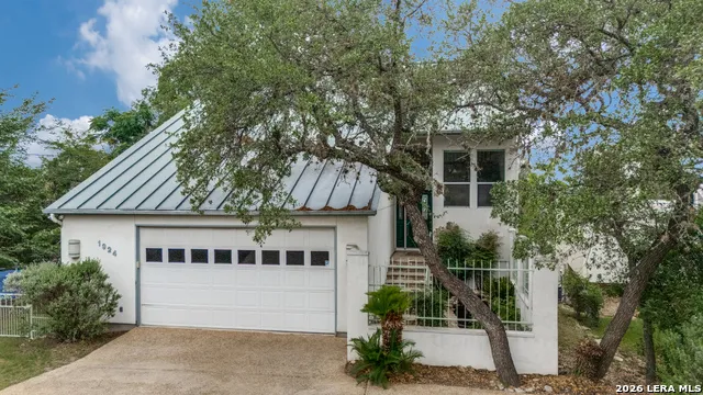 1924 Stagecoach Canyon Lake, TX 78133