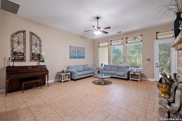 5608 COPPER CRK New Braunfels, TX 78132
