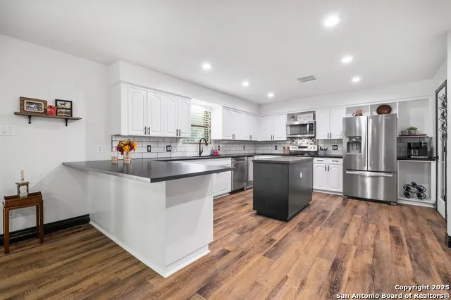 113 Timberlake Kingsland, TX 78639
