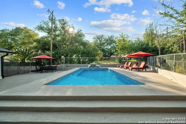 113 Timberlake Kingsland, TX 78639