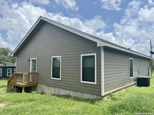 1491 Live Oak Dr Spring Branch, TX 78070