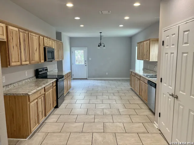 1491 Live Oak Dr Spring Branch, TX 78070