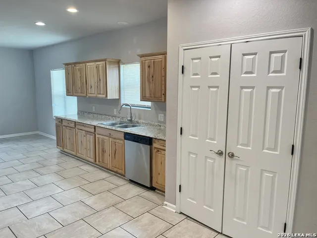 1491 Live Oak Dr Spring Branch, TX 78070