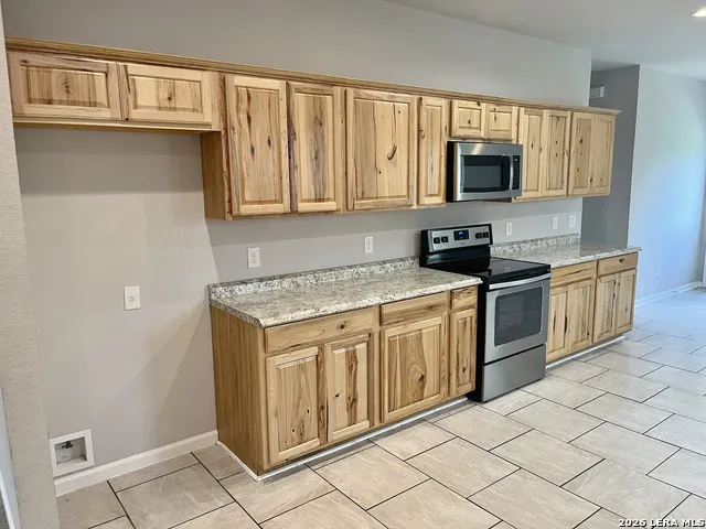 1491 Live Oak Dr Spring Branch, TX 78070