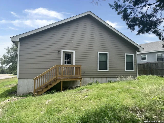 1491 Live Oak Dr Spring Branch, TX 78070