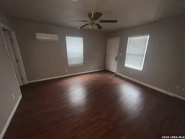 1315 Brighton San Antonio, TX 78211