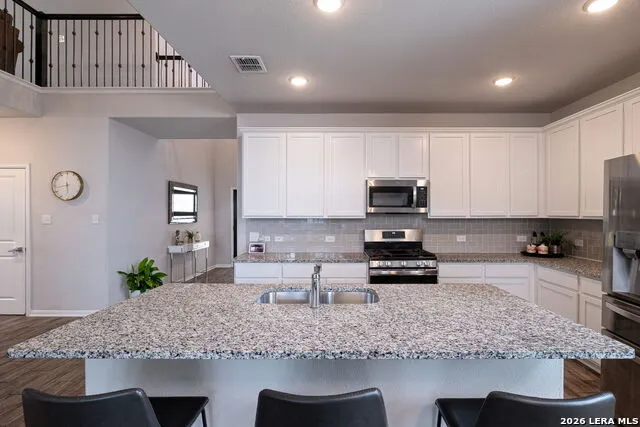 4110 MONTEVERDE VW San Antonio, TX 78261
