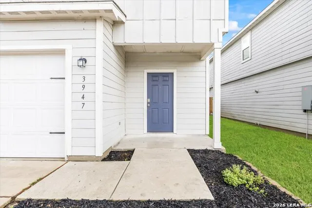3947 Trail De Paris New Braunfels, TX 78132