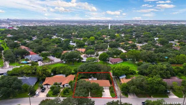 413 Golfcrest Windcrest, TX 78239