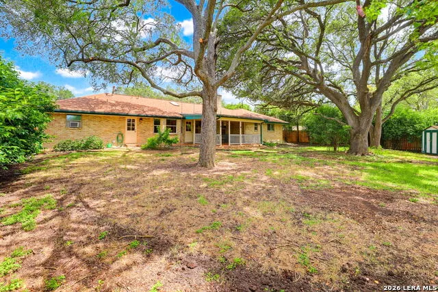 413 Golfcrest Windcrest, TX 78239