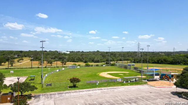 413 Golfcrest Windcrest, TX 78239