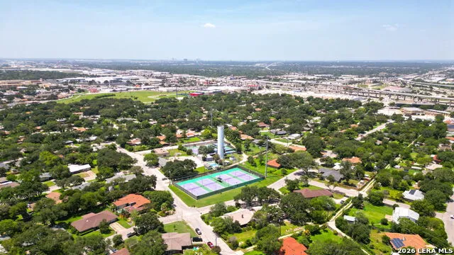 413 Golfcrest Windcrest, TX 78239