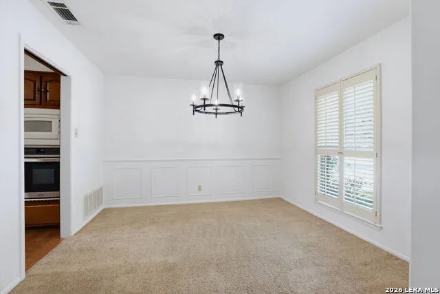 413 Golfcrest Windcrest, TX 78239
