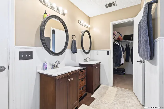 5626 Timbersteep San Antonio, TX 78250