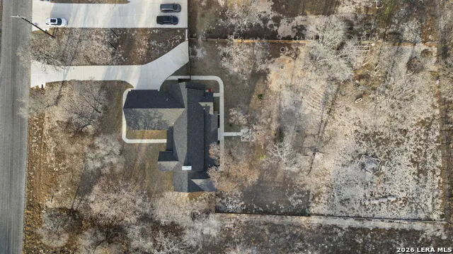 200 OAK FIELDS DR Floresville, TX 78114