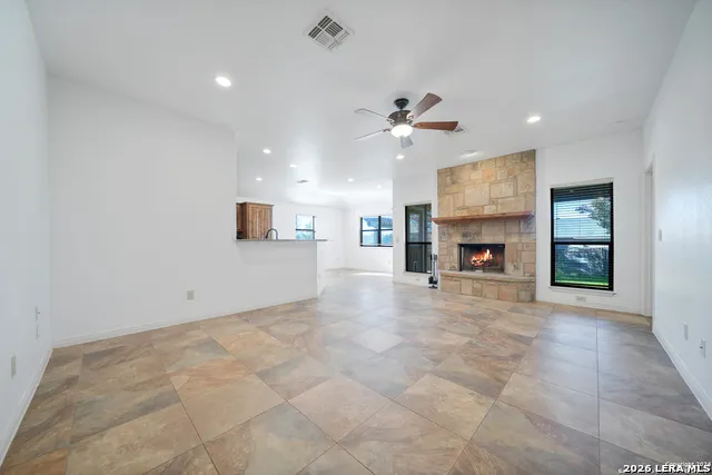 1634 Sunblossom Cir New Braunfels, TX 78130