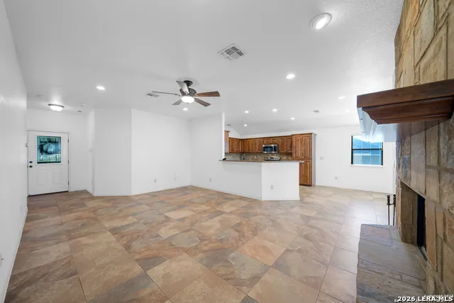 1634 Sunblossom Cir New Braunfels, TX 78130