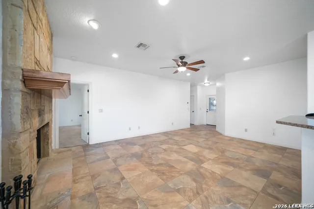 1634 Sunblossom Cir New Braunfels, TX 78130