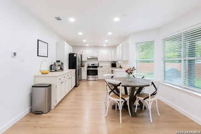 11715 Shotgun Way Helotes, TX 78023