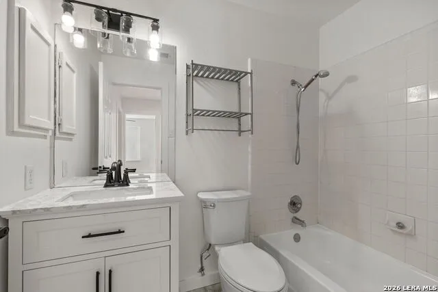 11715 Shotgun Way Helotes, TX 78023
