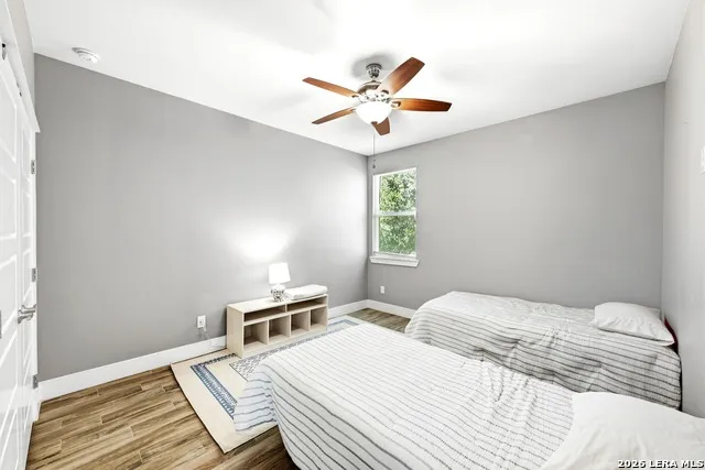 210 TAHITIAN DR Bastrop, TX 78602