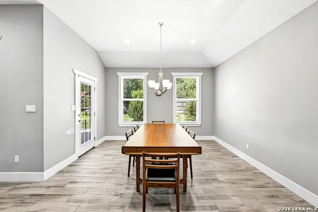 210 TAHITIAN DR Bastrop, TX 78602