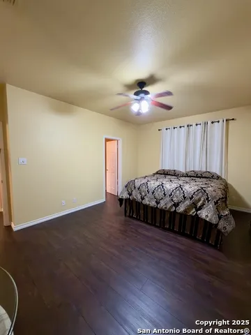 18 Brieley San Antonio, TX 78250