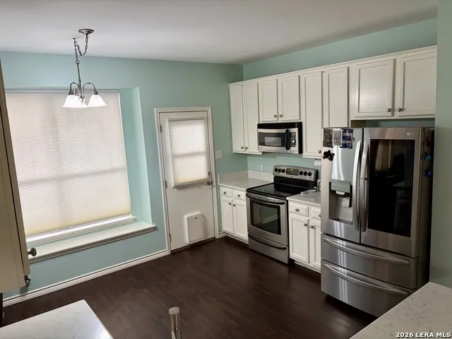 18 Brieley San Antonio, TX 78250