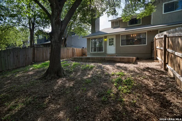 12150/12152 VISTA NOGAL ST San Antonio, TX 78213