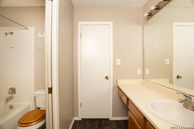 12150/12152 VISTA NOGAL ST San Antonio, TX 78213