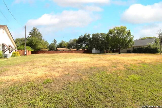 644 Horseshoe Falls Dr Canyon Lake, TX 78133