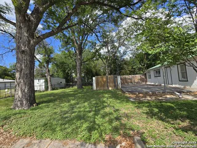 1020 Mission Rd San Antonio, TX 78210