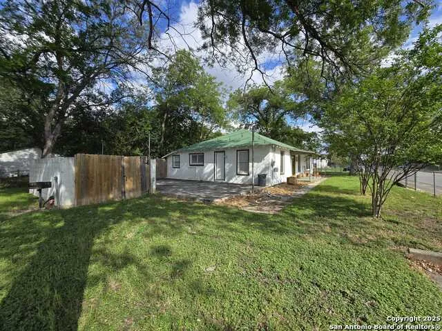 1020 Mission Rd San Antonio, TX 78210