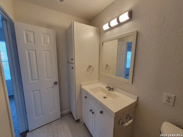 3830 Miho San Antonio, TX 78223