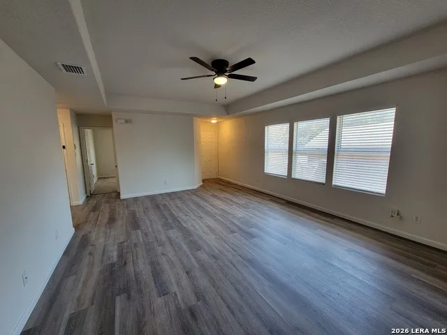 3830 Miho San Antonio, TX 78223