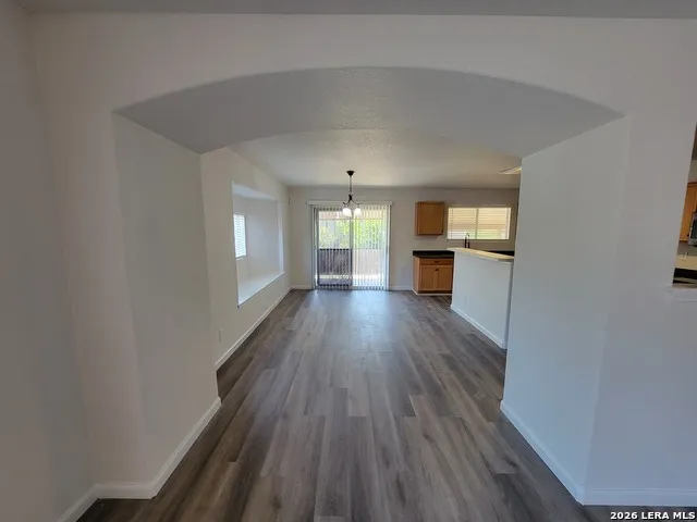 3830 Miho San Antonio, TX 78223